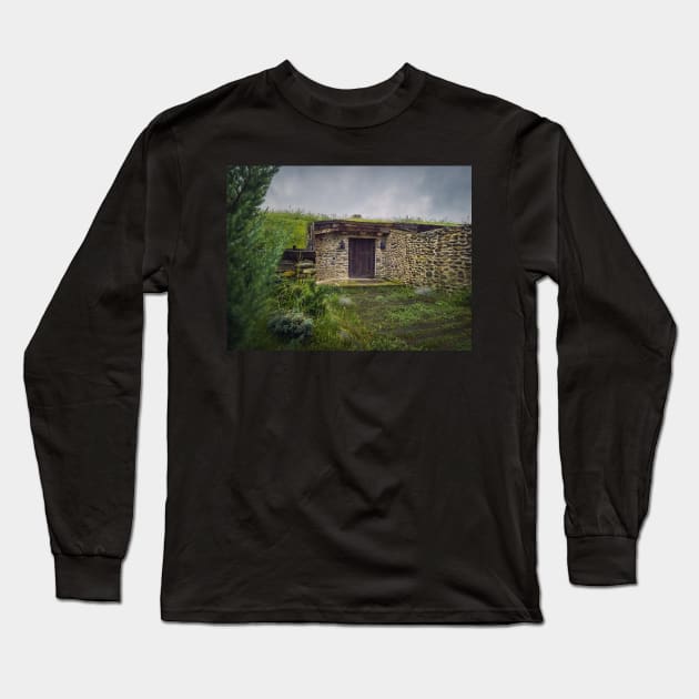 hobbit house Long Sleeve T-Shirt by psychoshadow